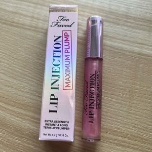 Too Faced Lip Injection Maximum Plump Lip Gloss